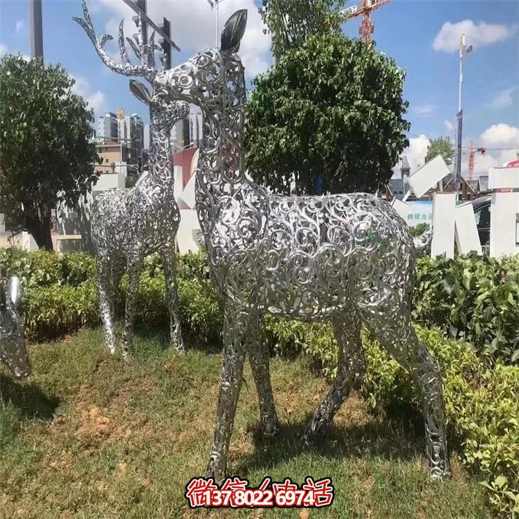 LED梅花鹿雕塑照明，景觀照明設(shè)計體驗