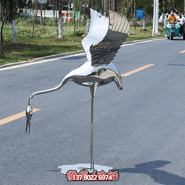 火烈鳥(niǎo)雕塑，美化你的園林景觀