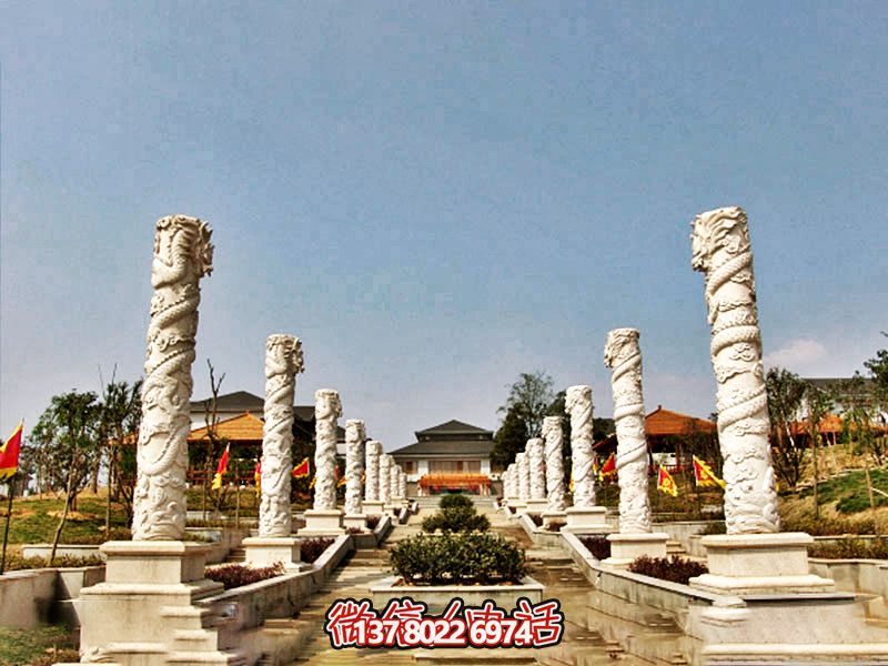 傳統(tǒng)工藝石雕龍柱，傳承古老文化