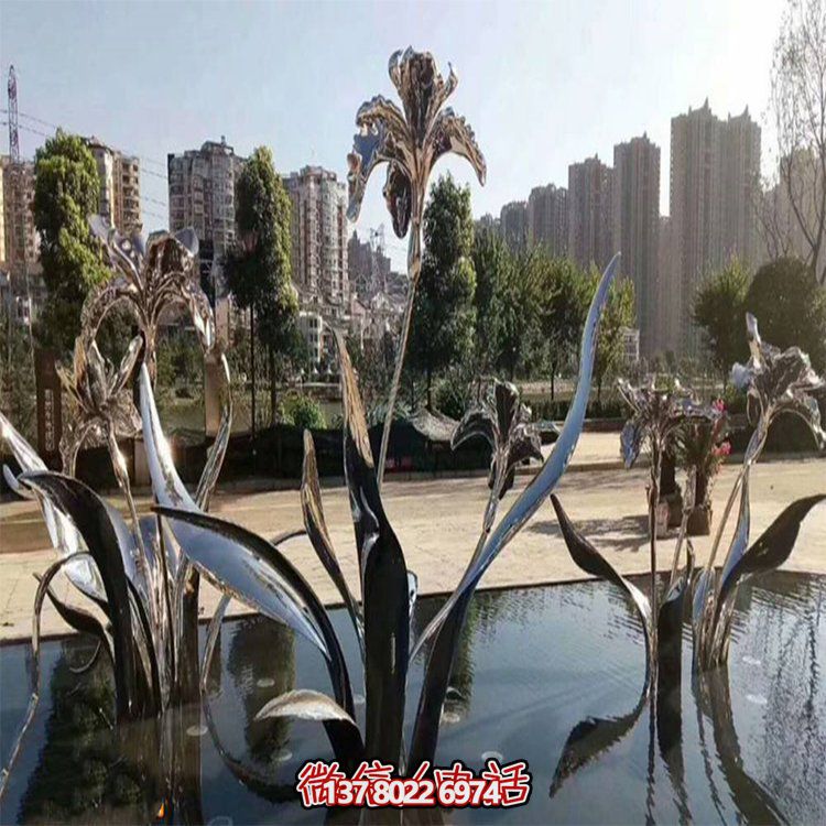 不銹鋼鏡面戶(hù)外噴泉水景景觀雕塑