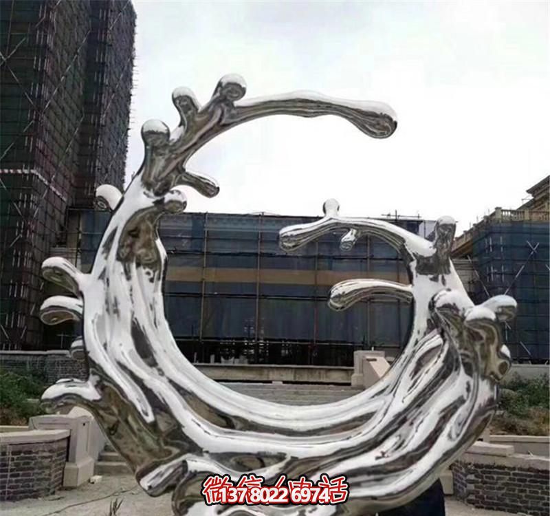 精美不銹鋼浪花雕塑，點(diǎn)綴小區(qū)裝飾