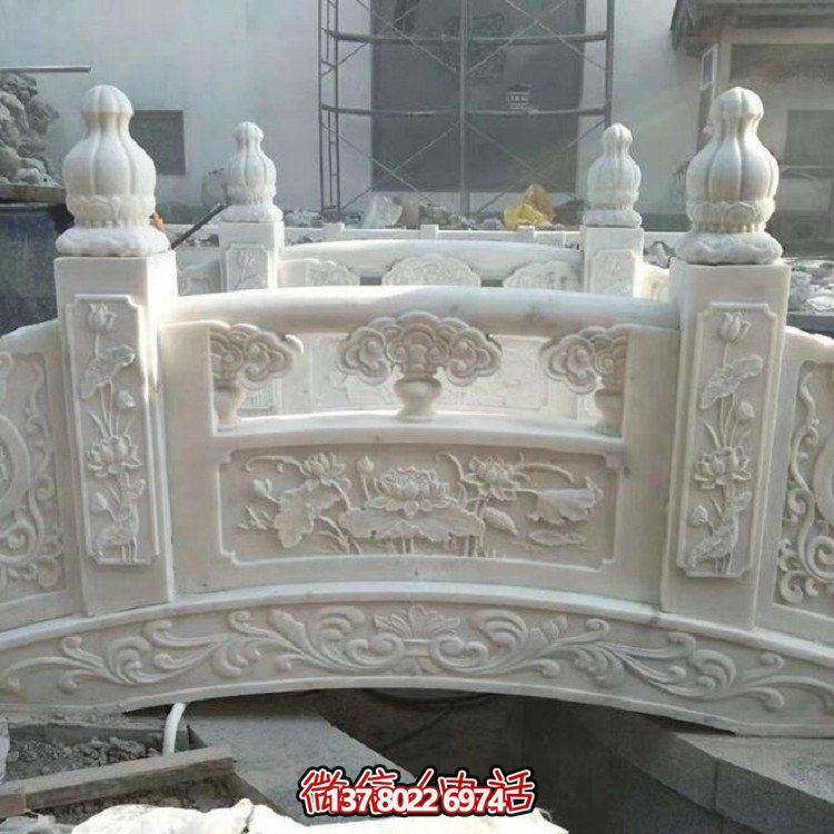 欣賞大理石雕塑的美景，玩轉(zhuǎn)庭院石拱橋