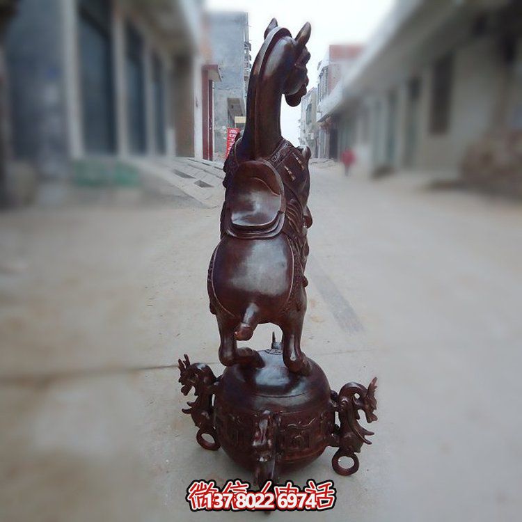 玻璃鋼仿銅園林景觀(guān)銅雕駿馬雕塑