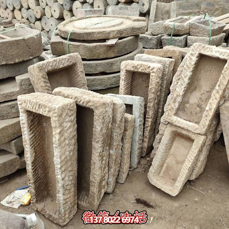經(jīng)典石雕老石槽，點綴青石園林景觀