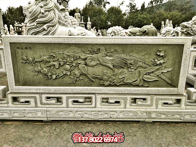 大理石綠浮雕欄桿，為景區(qū)裝飾錦上添花