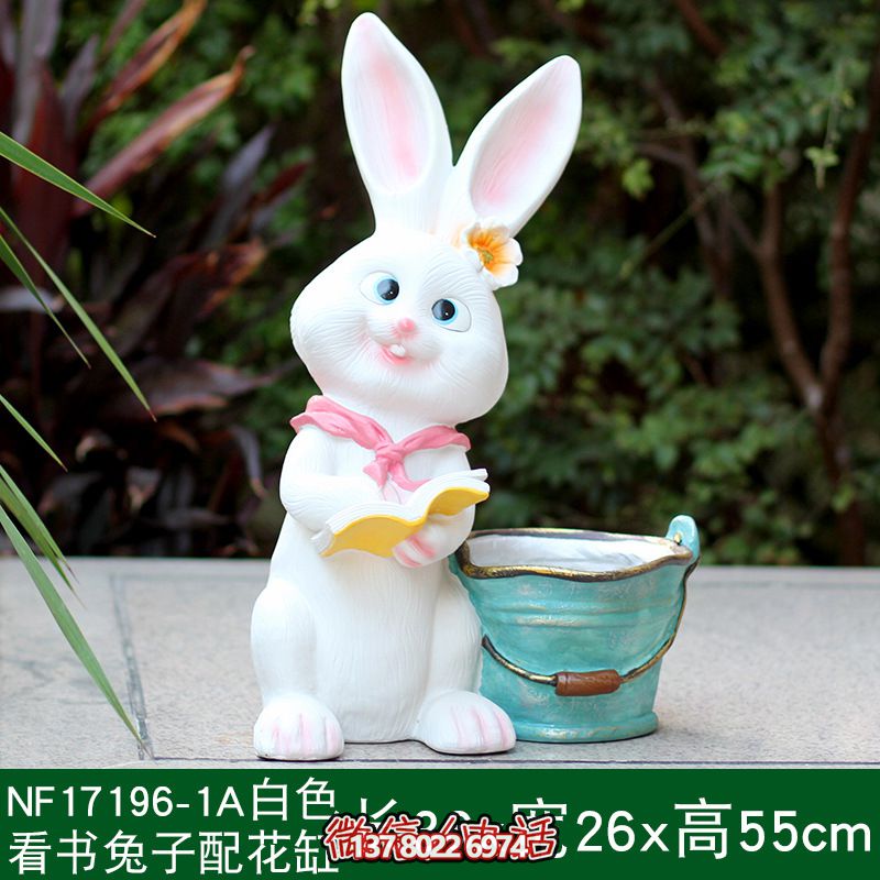 玻璃鋼兔子雕塑，為公園增色