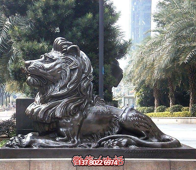 大型不銹鋼獅子雕塑，仿銅臥著雕塑