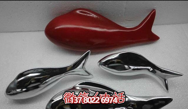 精致簡(jiǎn)約不銹鋼魚雕塑，點(diǎn)綴室內(nèi)裝飾