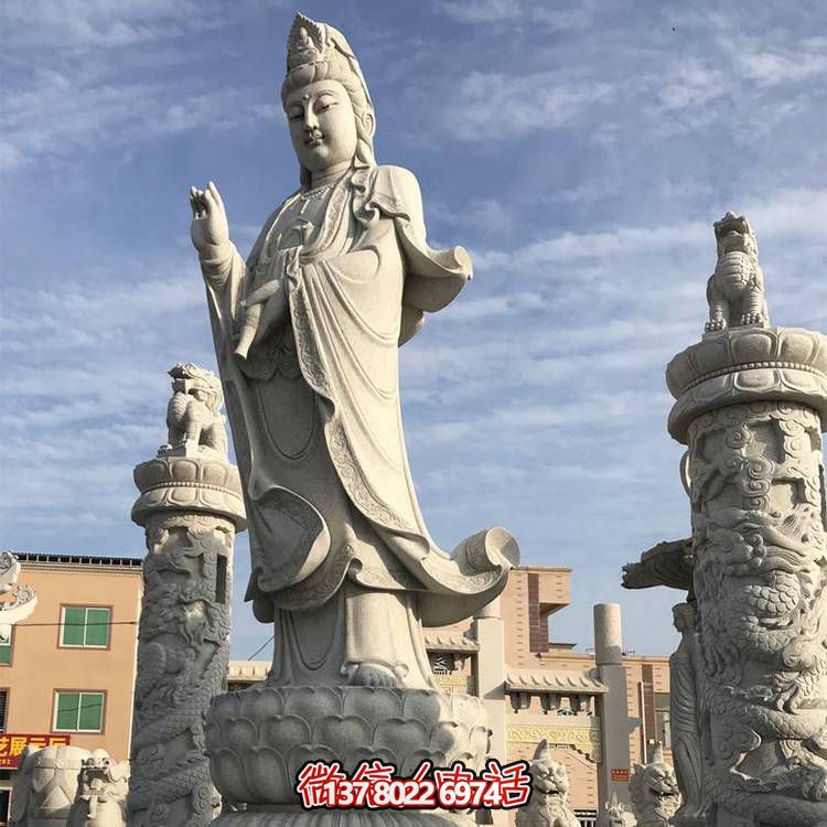 滴水觀音大型雕塑，欣賞美麗的戶外景點(diǎn)