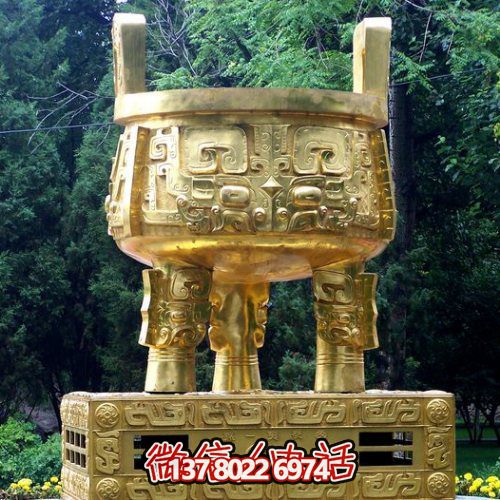 大型噴金漆鑄銅鼎，精美園林裝飾