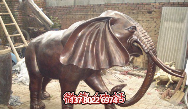 創(chuàng)意仿銅大象雕塑，美化環(huán)境景觀