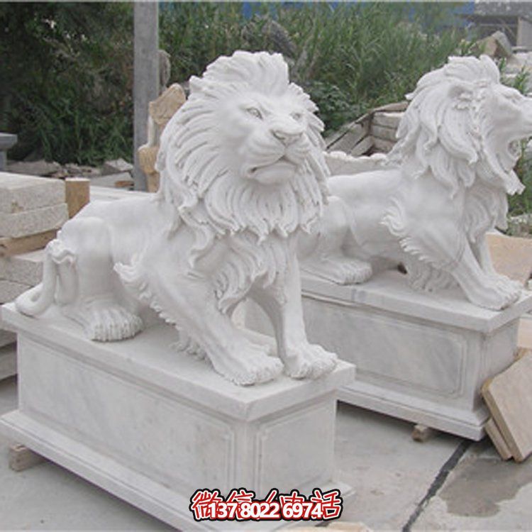 大理石獅子雕塑，點綴園林景觀
