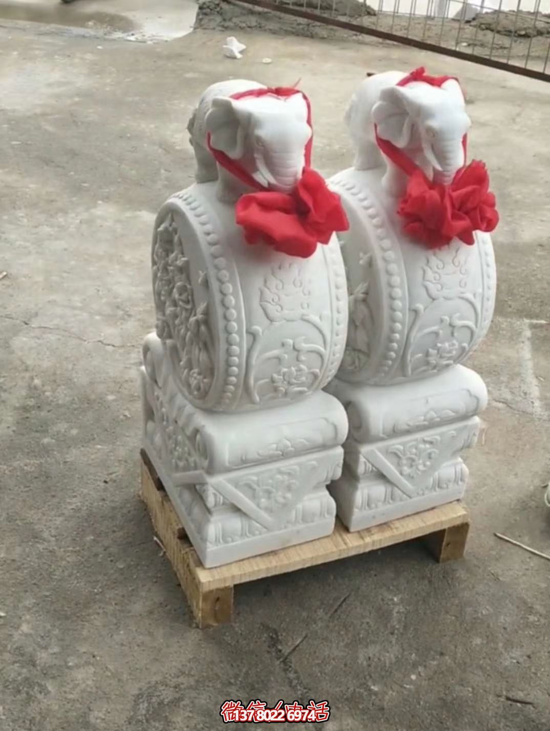 漢白玉吉祥小象雕塑，石門口擺放門墩