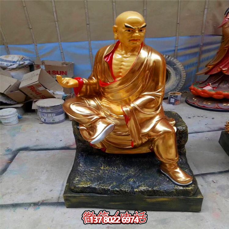 噴金烤漆菩薩雕塑，擁有古老神秘的十八羅漢美學(xué)
