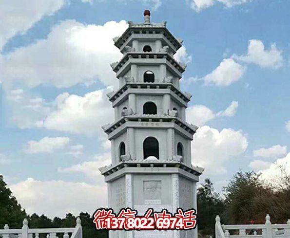 精美多層大理石寶塔，見(jiàn)證古老寺院的美麗景觀