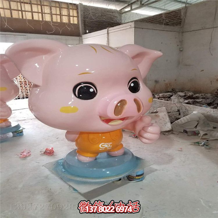 玻璃鋼豬雕塑，為您的店鋪、戶外公園增添熱鬧氣氛