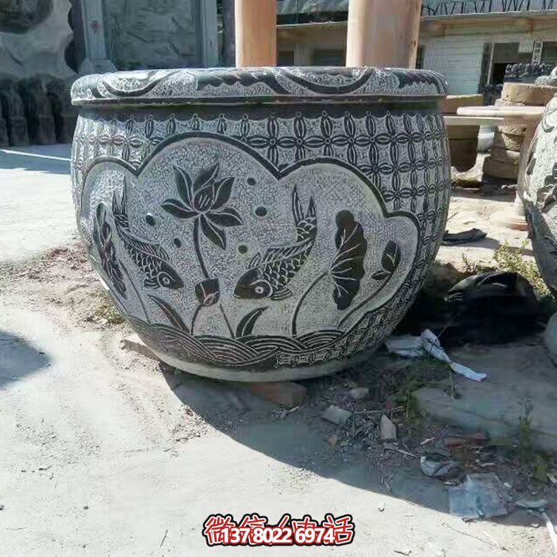 青石雙魚蓮花雕塑，養(yǎng)花缸精美裝飾