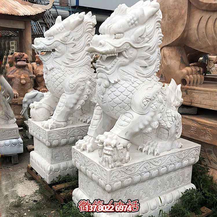 大型漢白玉石雕麒麟雕塑，為您的庭院門口增添獨特景觀