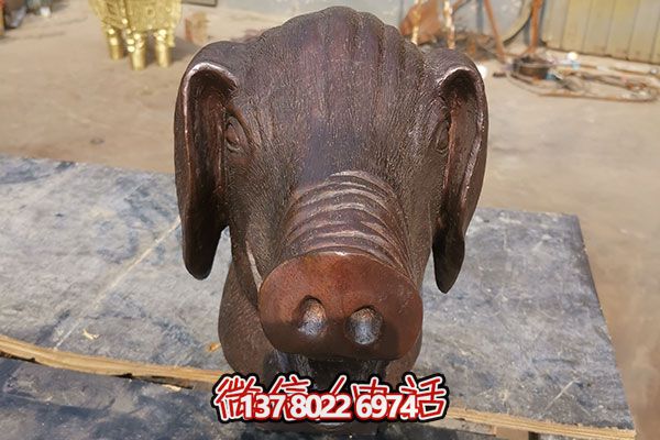 室外豬頭石雕雕塑，添加歡樂氣氛